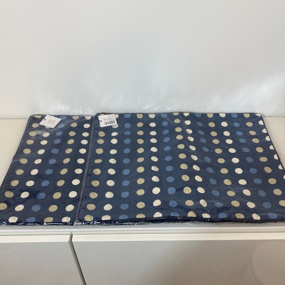 NWT Sarah Richardson Polka Pillow Covers (2) 20”x15” Blue White Tan - Picture 2 of 6